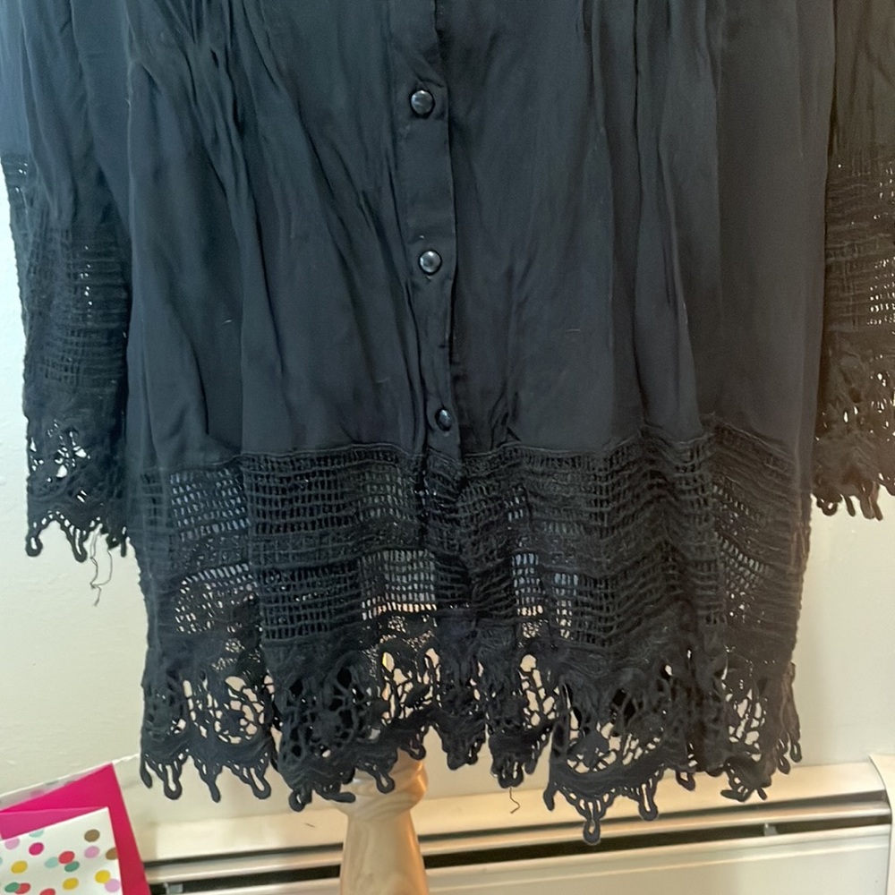 Coldwater Creek XL Black Lacey Button Down Long Sleeve Blouse